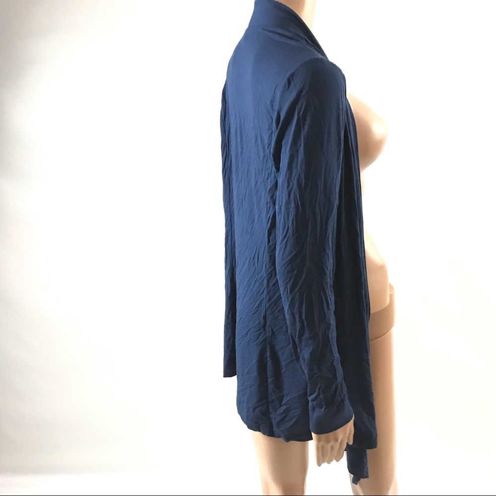 $90 Peach Women's Flyaway Cardigan Top Navy - Picture 2 of 5